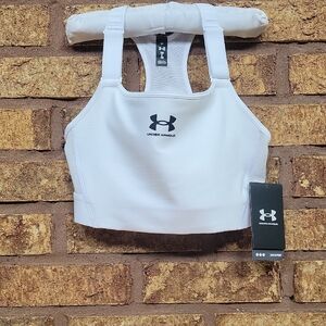 Under Armour White Compression High Support Sports Bra SIZE SMALL Nwt